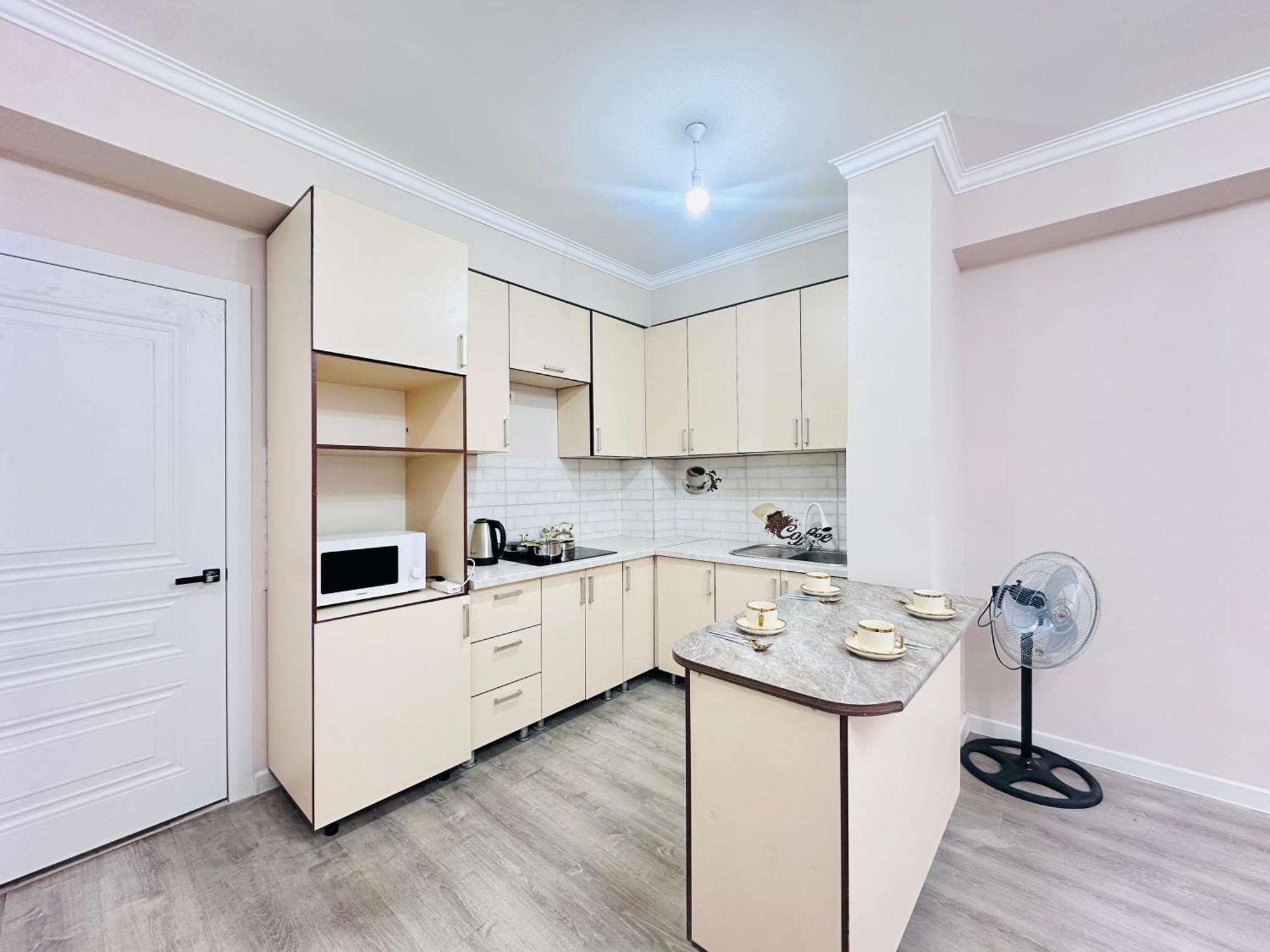 шикарная панорама Apartment Almaty