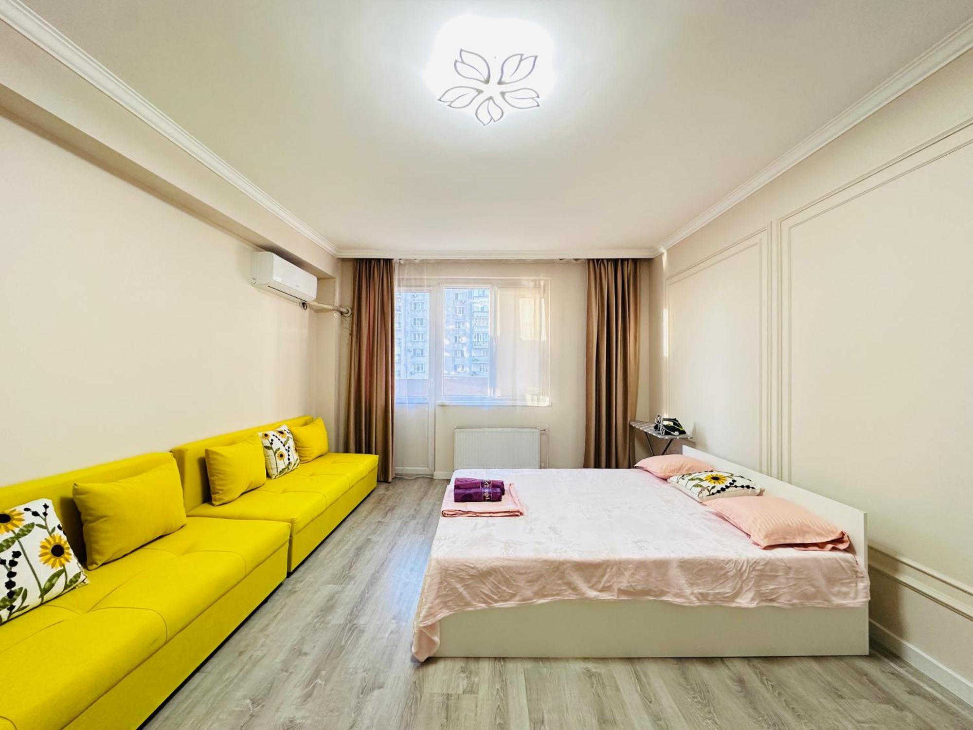 шикарная панорама Apartment Almaty