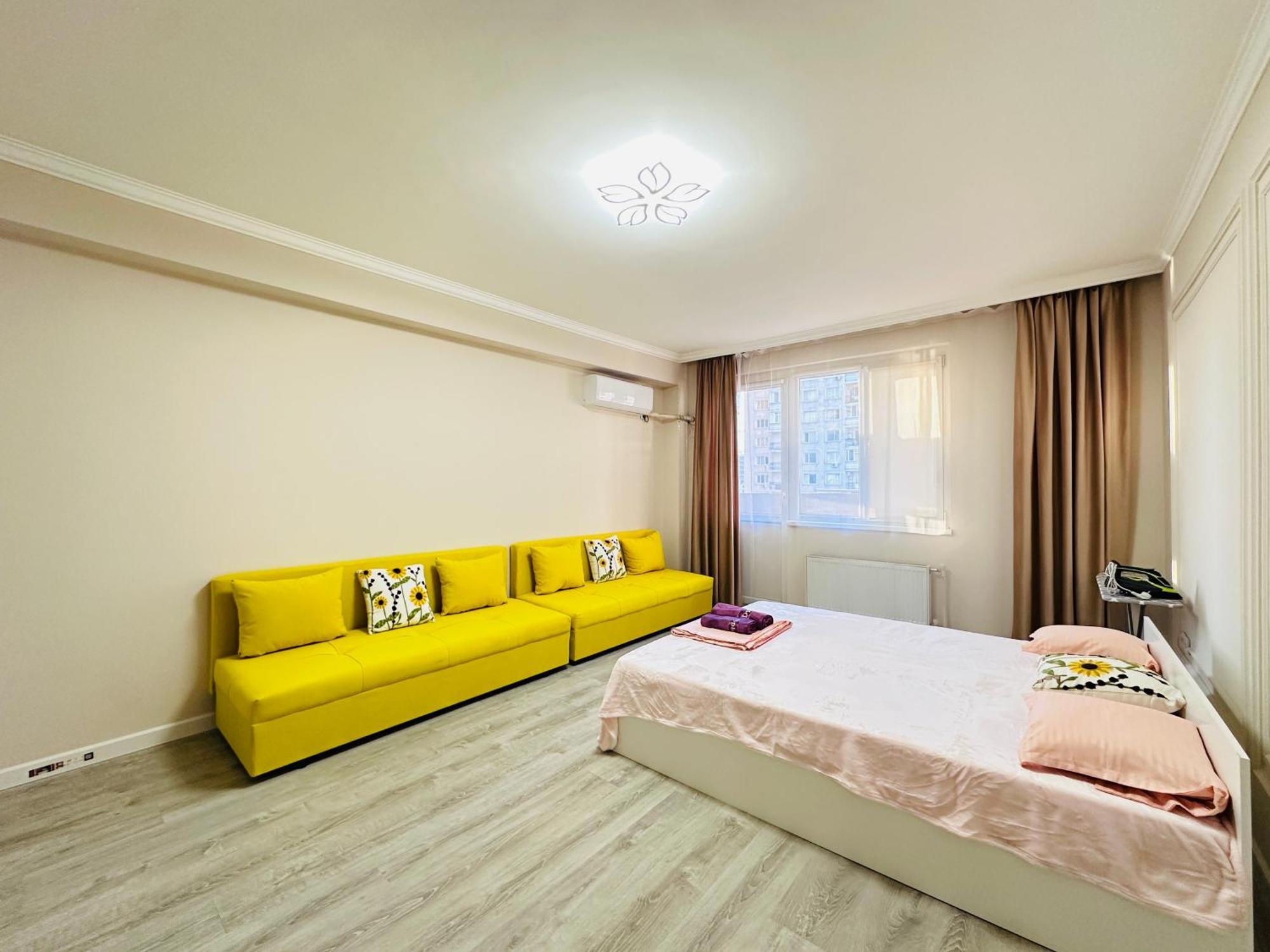 шикарная панорама Apartment Almaty