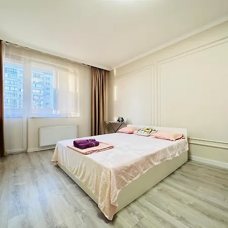 Шикарная Панорама Apartment Almaty Exterior photo