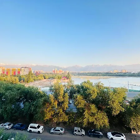 Шикарная Панорама Apartment Almaty Exterior photo