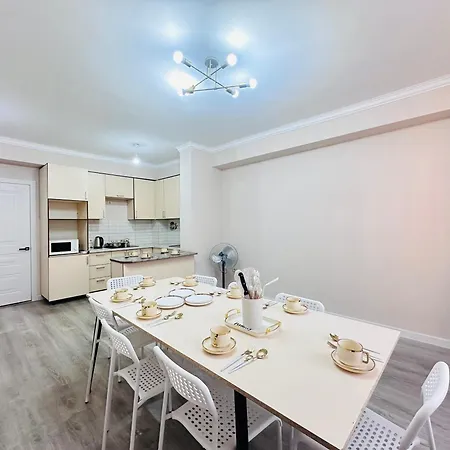 Шикарная Панорама Apartment Almaty Exterior photo