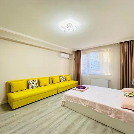 Шикарная Панорама Apartment Almaty Exterior photo